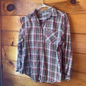 Men’s Classic Elements plaid button up shirt, size XL